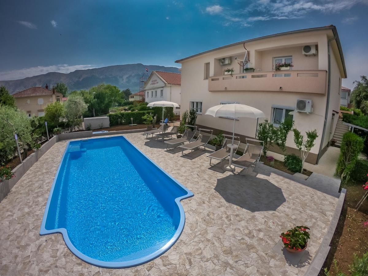 Meri Baska  Exterior photo